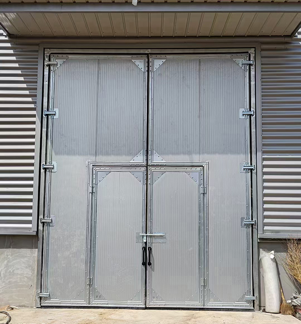 幸福路街道工业平开门