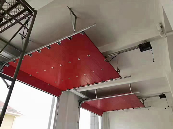 幸福路街道工业翻板门