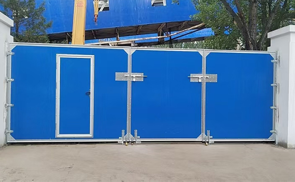 幸福路街道工业平开门