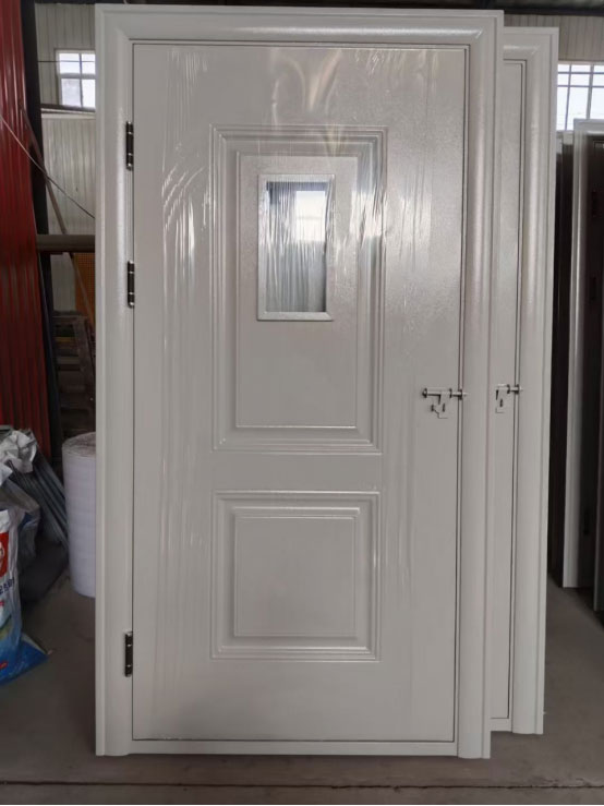 幸福路街道学校教室门